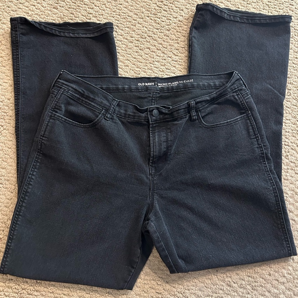 Black Old Navy jeans